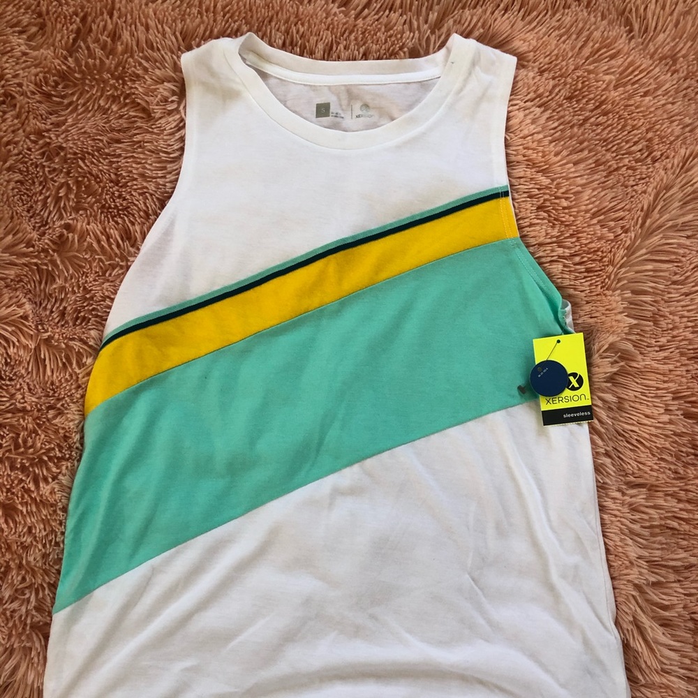 Loose fit Xersion tank top